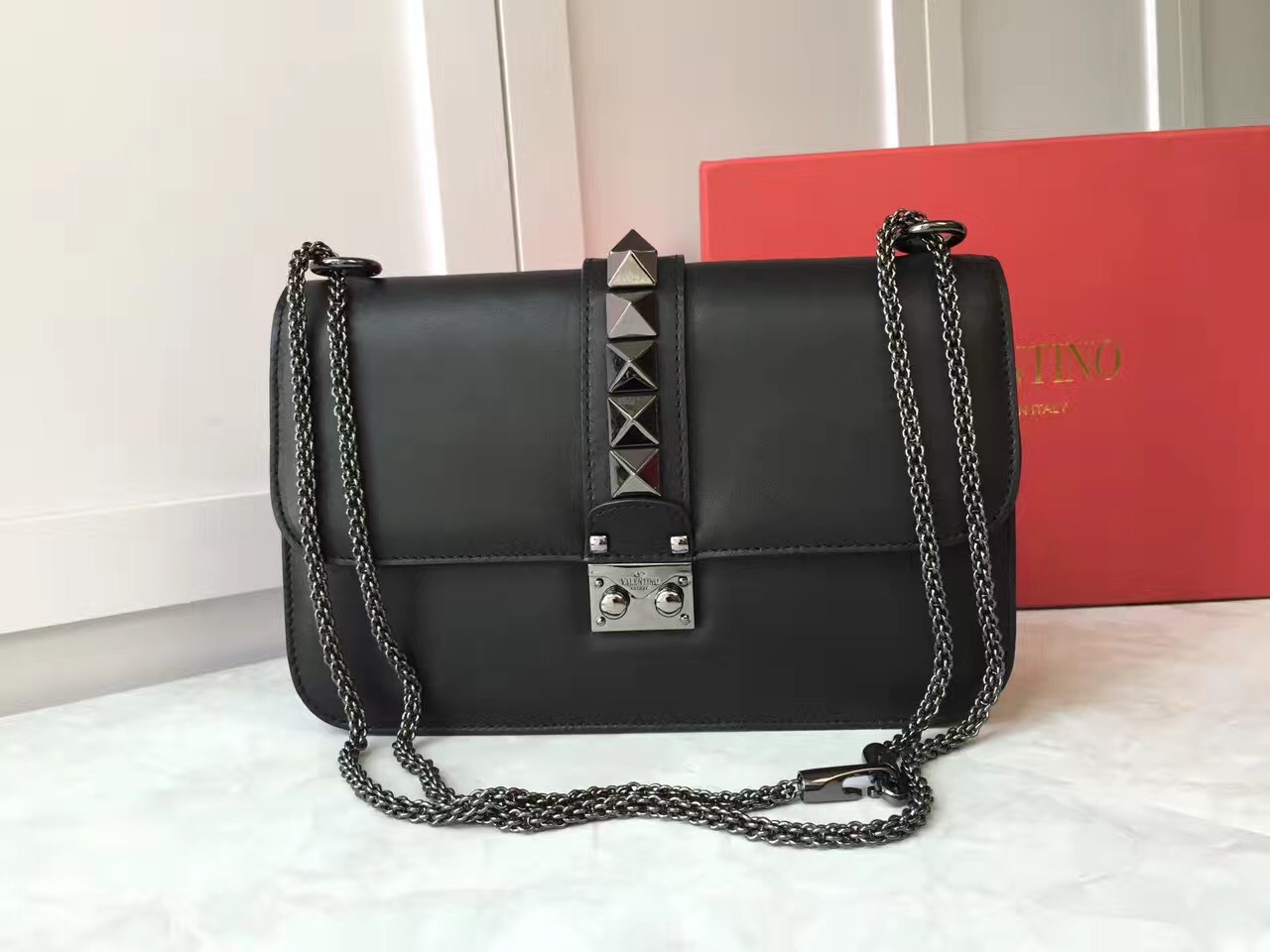 valentino smooth black cross large chain body handbags