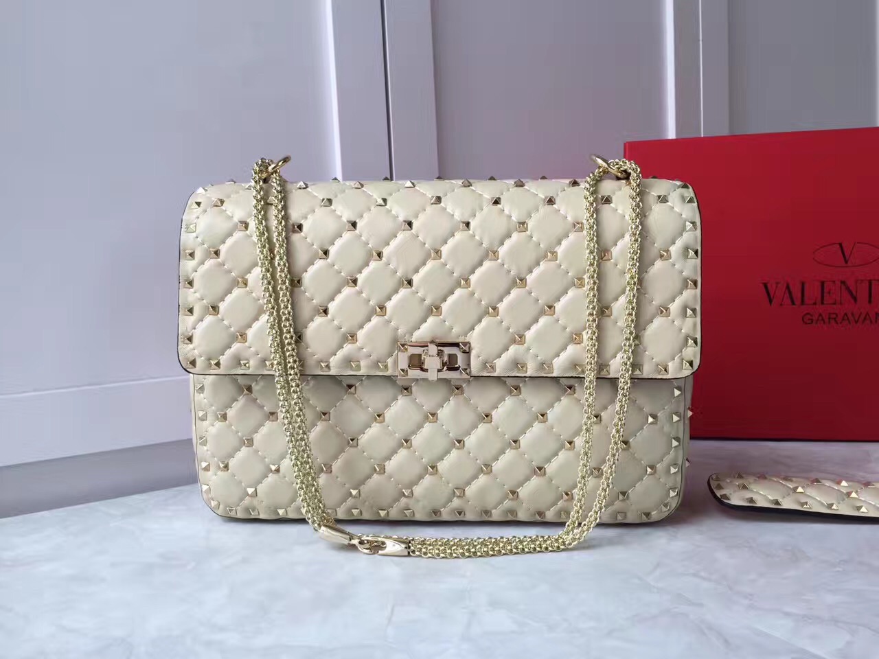 cream shoulder rockstud tote handbags [VALENTINO8] - $361.00 : Shop