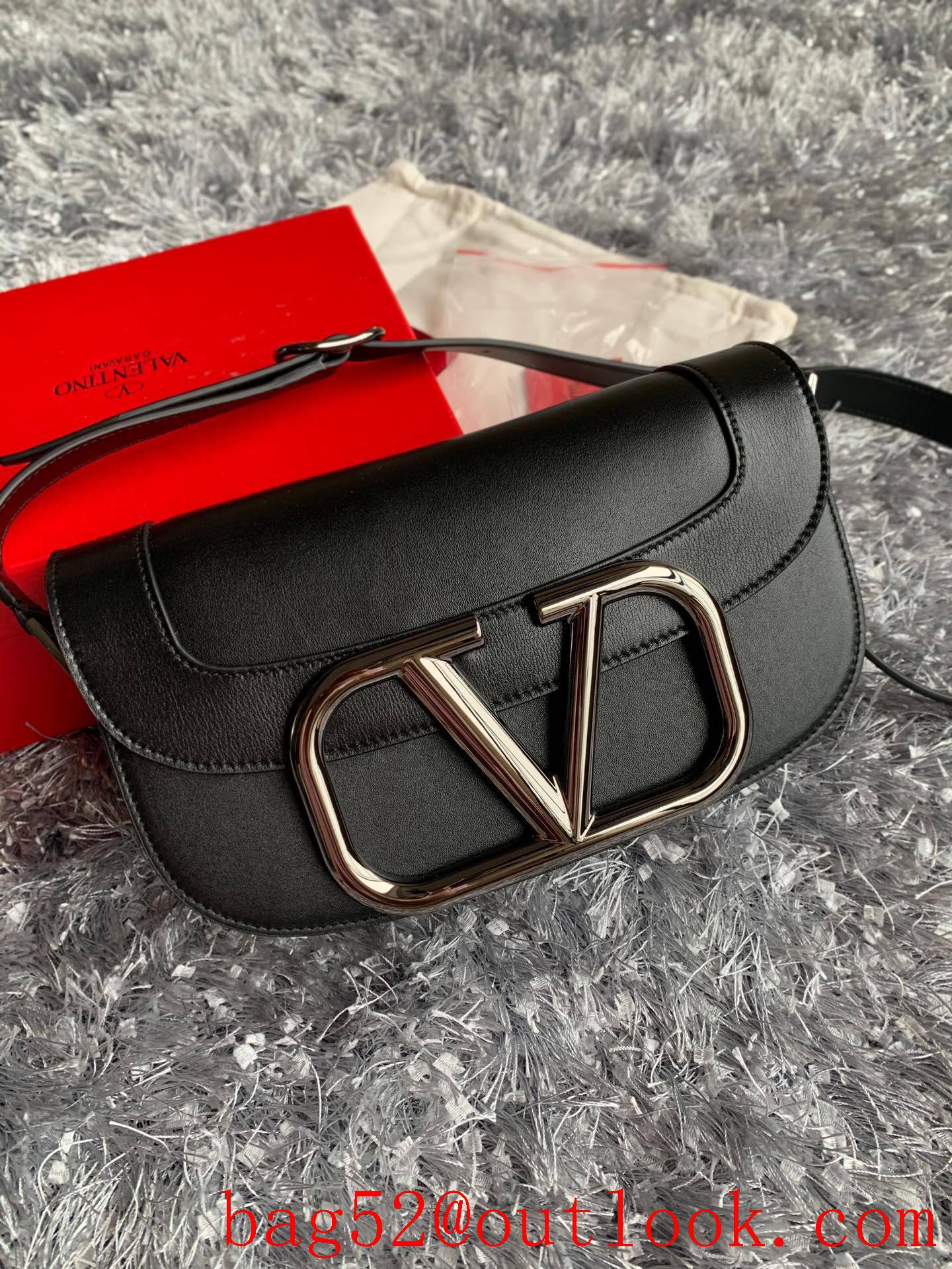 Valentino SuperVee Calfskin Crossbody Bag Shoulder Handbag Black2