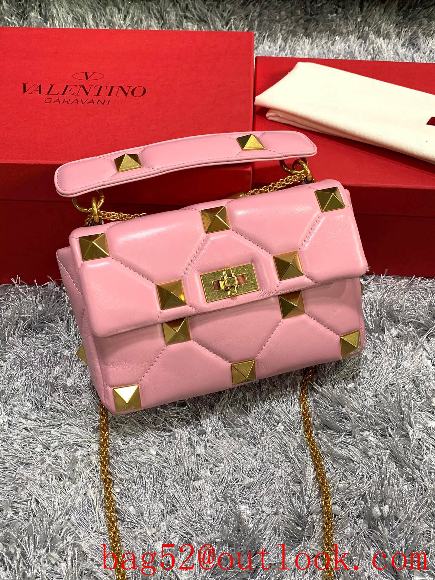 Valentino Medium Roman Stud Shoulder Bag with Chain Pink