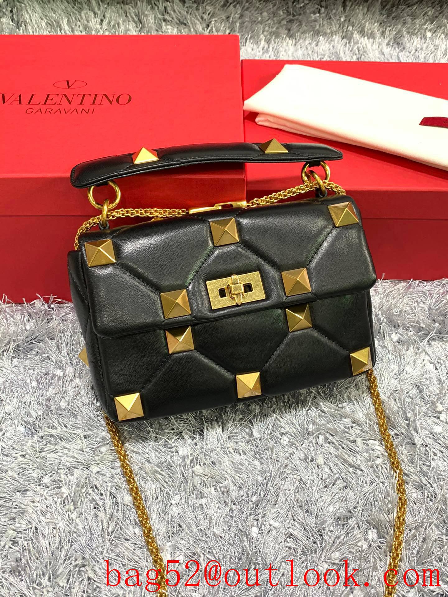 Valentino Medium Roman Stud Shoulder Bag with Chain Black