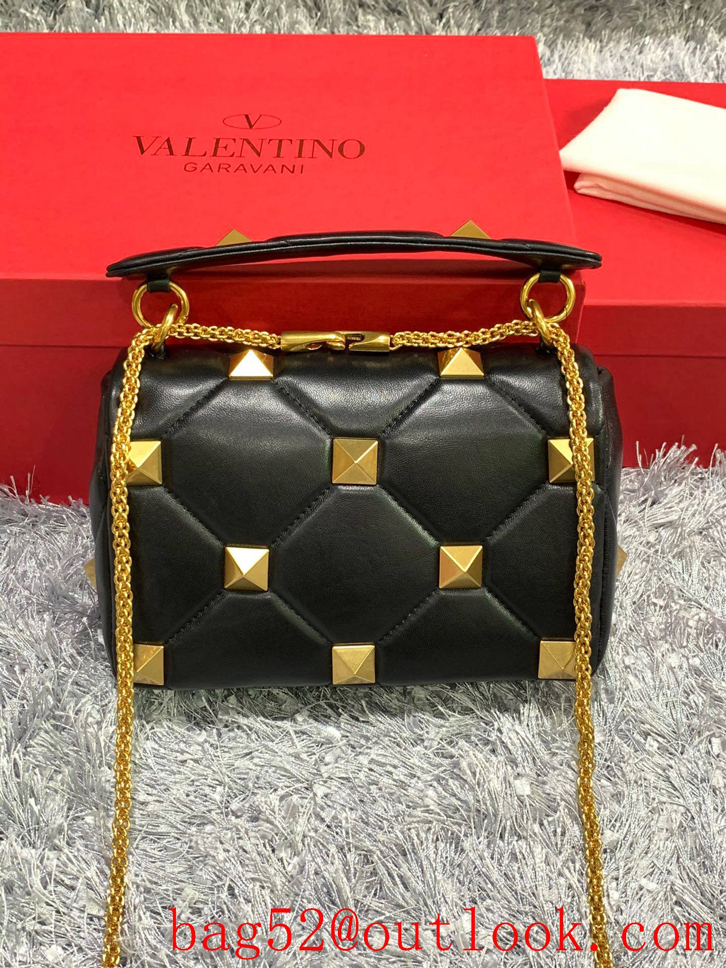 Valentino Medium Roman Stud Shoulder Bag with Chain Black