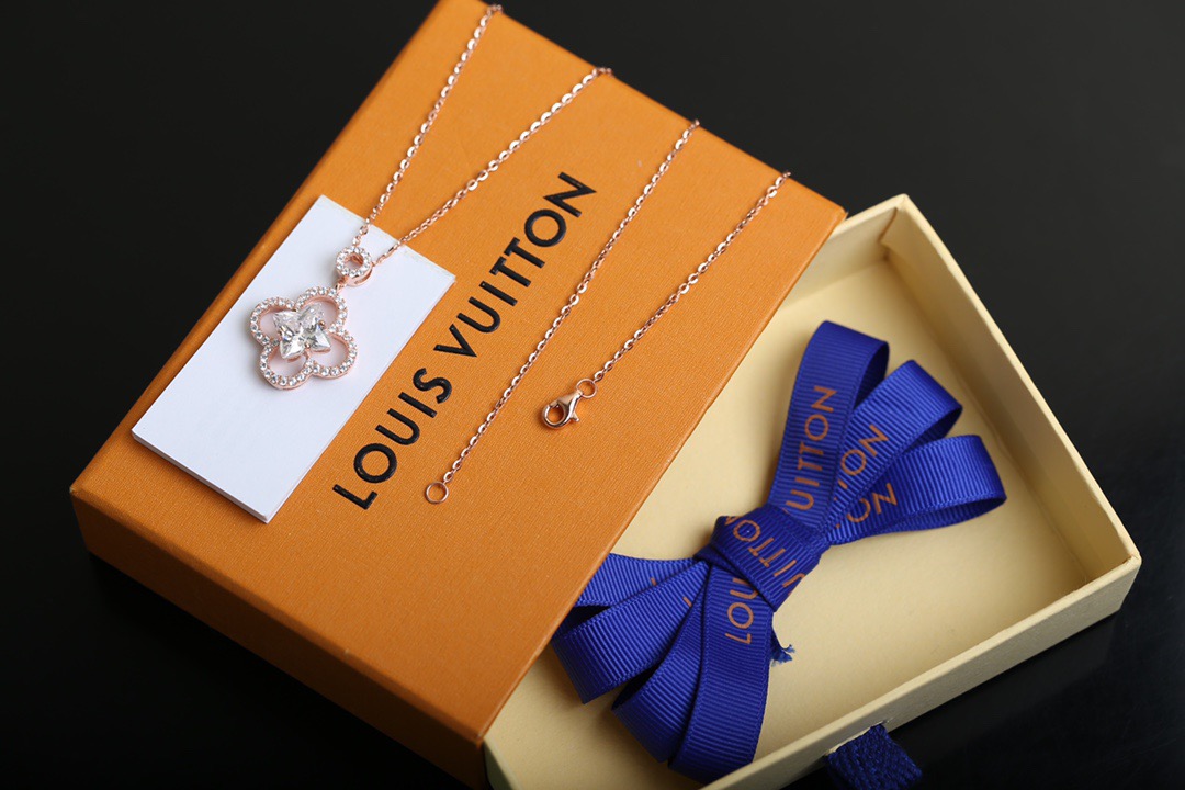 Louis Vuitton LV Hot Sale Les Ardentes 18K Necklace