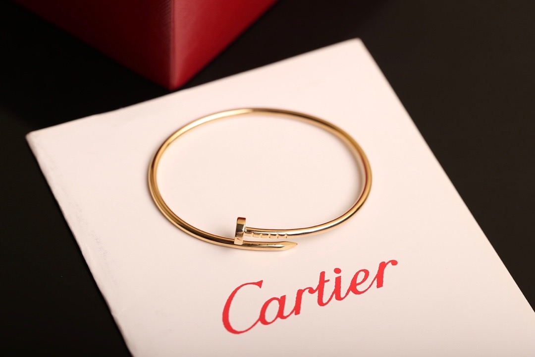 Cartier Juste un Clou 18K Nail Bracelet in Gold