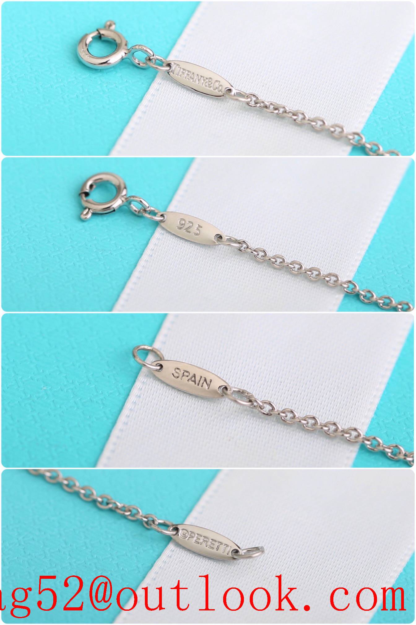 Tiffany Round Key Necklace in 2 Colors