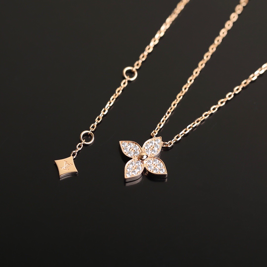 Louis Vuitton LV Star Blossom Necklace Gold Silver