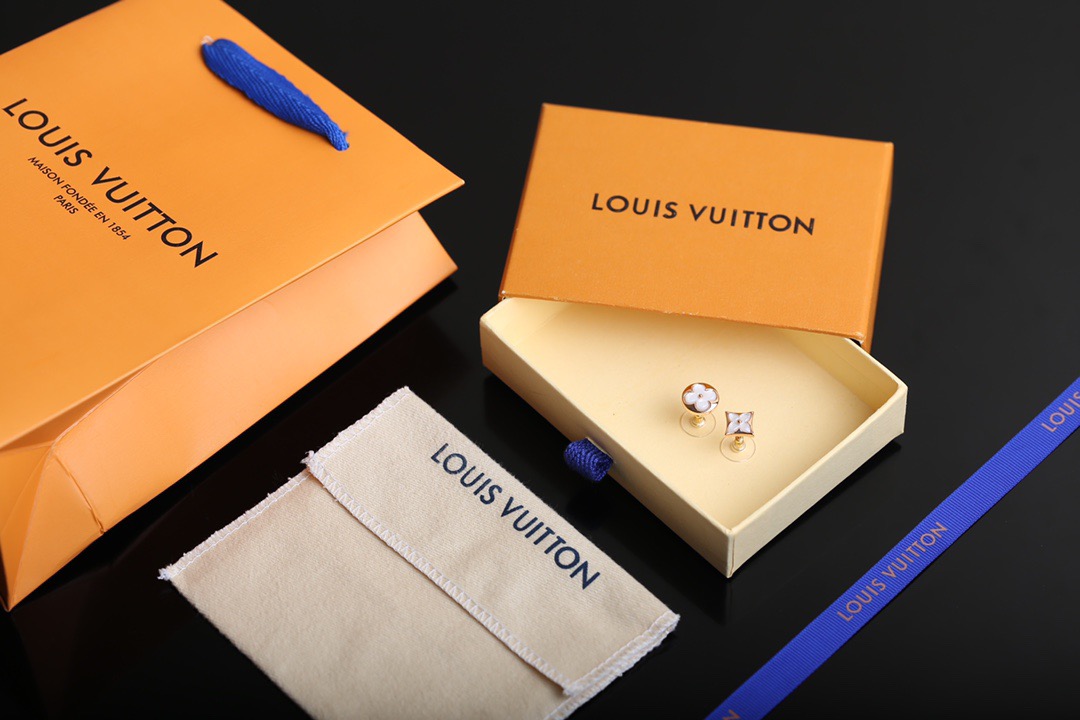 Louis Vuitton LV Blossom Monogram Flowers Earrings Studs