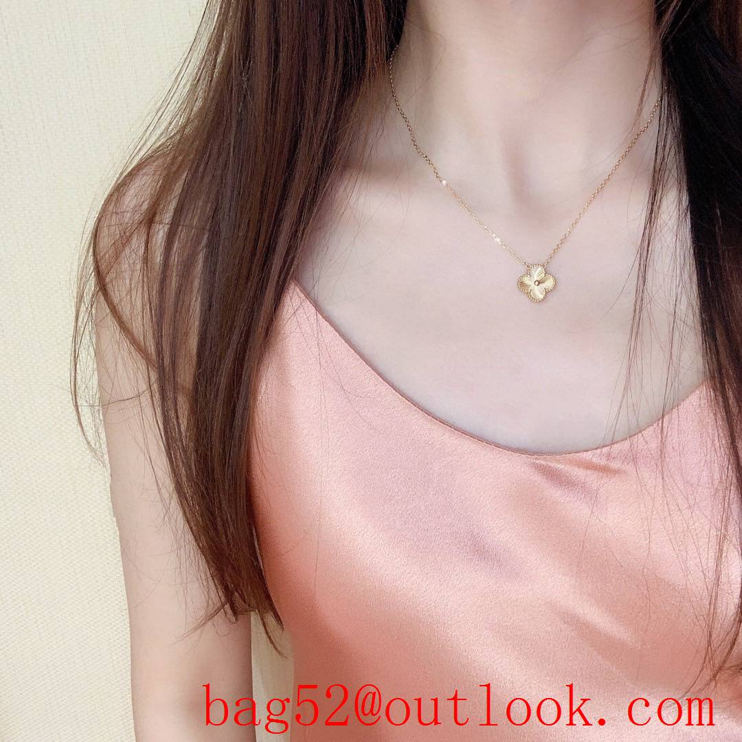 Van Cleef & Arpels VCA Vintage Alhambra Necklace Gold